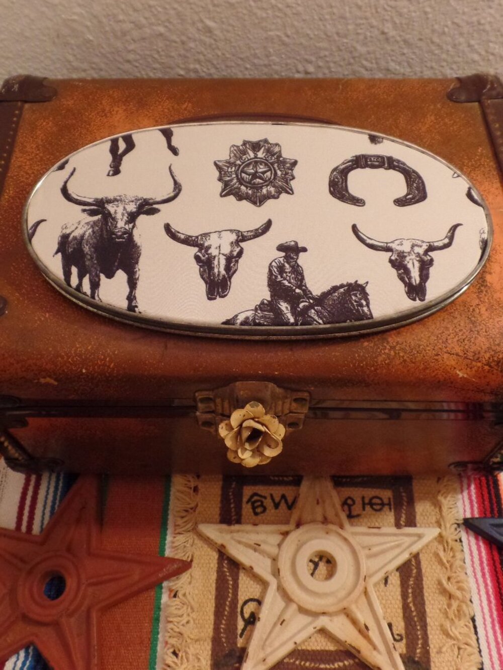 Hand Crafted Vintage Hoop Western Art Textile